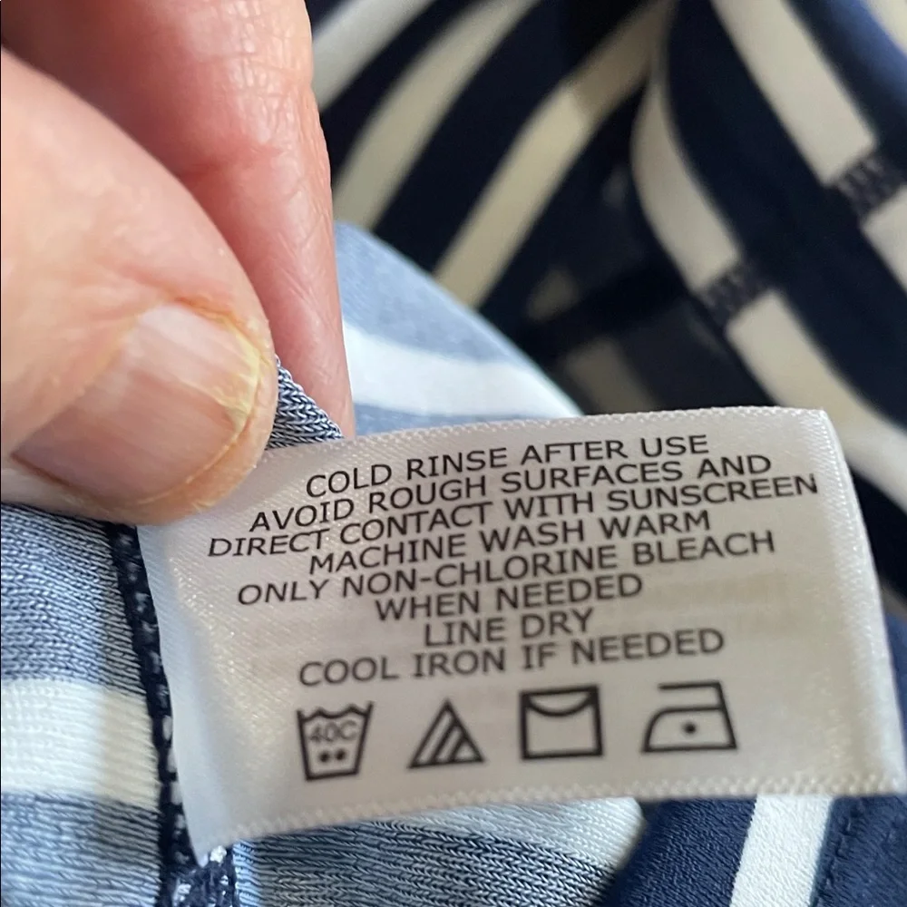 Coolibar Blue and White Striped Long-Sleeve Rash Guard - Picture 4 of 14